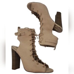 Liliana Woman Size 7.5~Beige Peep Toe Lace Up Chunky Cutout Heel Ankle Boots.